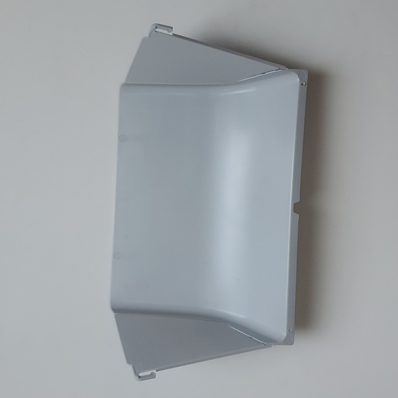 NWT Rabbit or Small Animal Cage Hay Holder - Picture 3 of 9